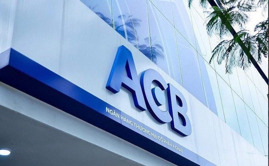 ACB điều chỉnh một loại phí quan trọng đối với người dùng thẻ tín dụng