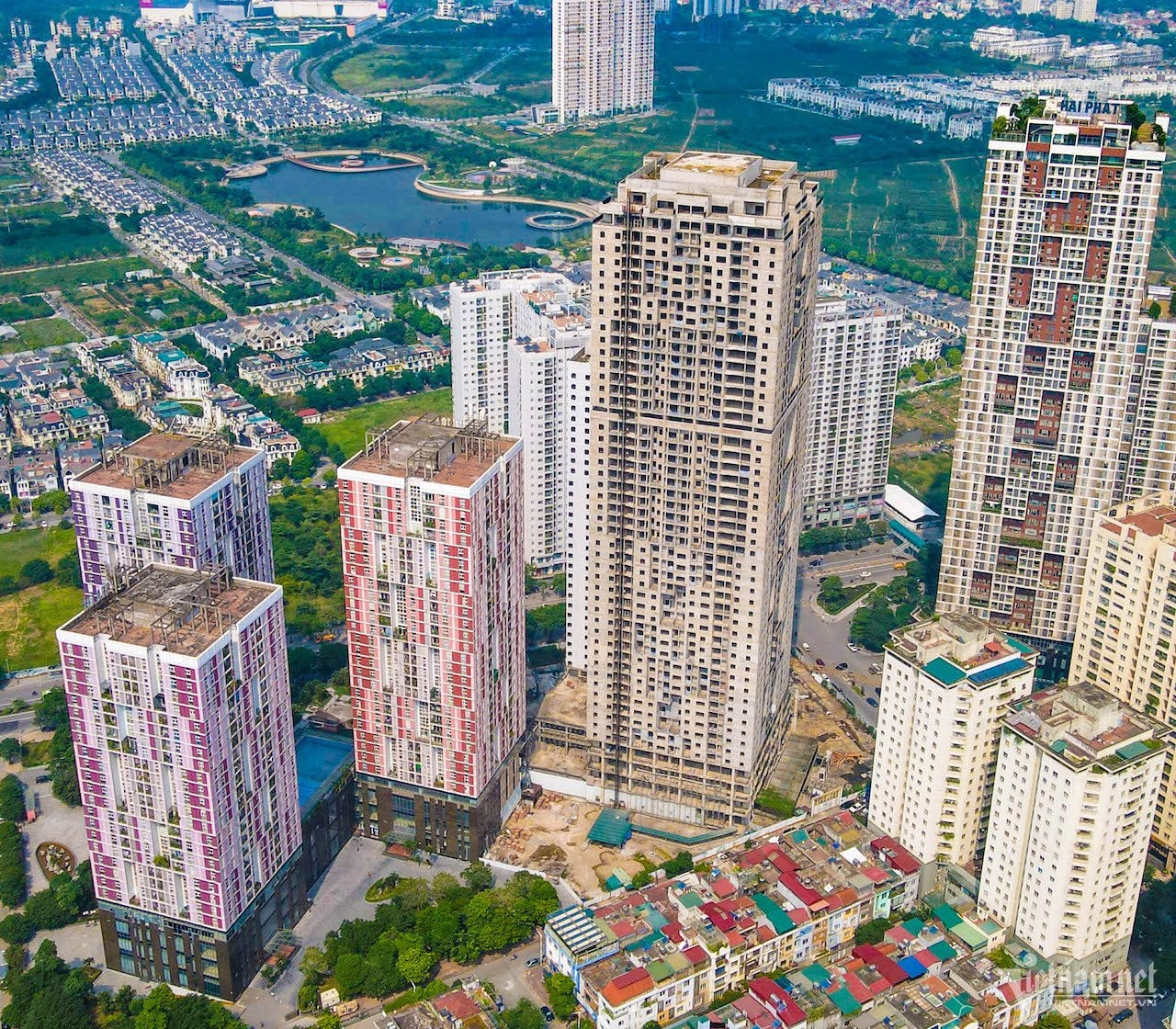 Chủ đầu tư Usilk City và 2 doanh nghiệp bị xử phạt vì chậm công bố thông tin