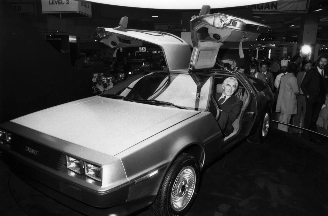 190509154631-delorean-gettyimages-3290672.jpg