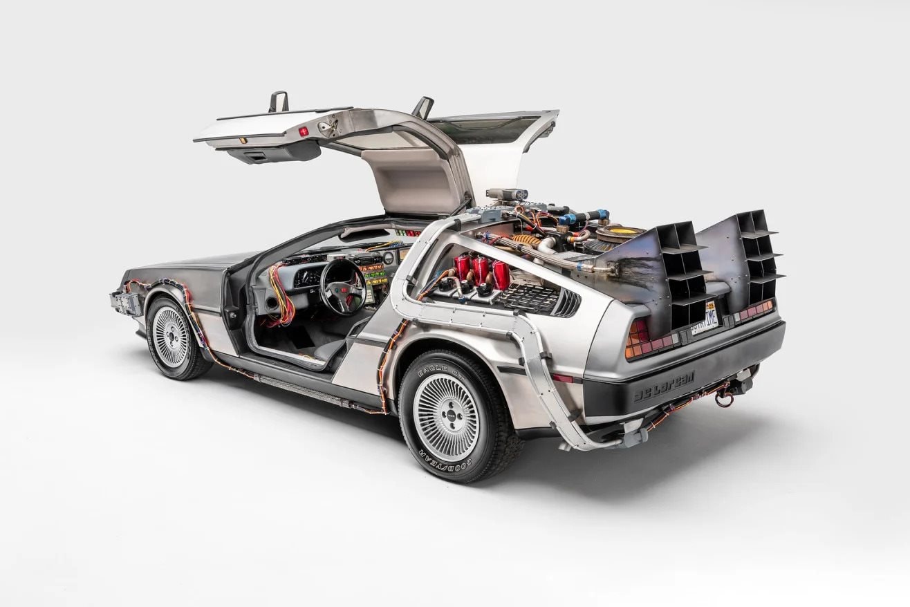 190509165636-delorean-bttf-04.jpg
