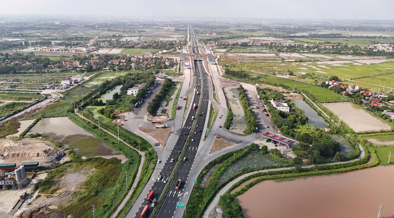 Thu phí tại nút giao Phú Thứ, Liêm Sơn trên cao tốc Cầu Giẽ - Ninh Bình từ 1/6