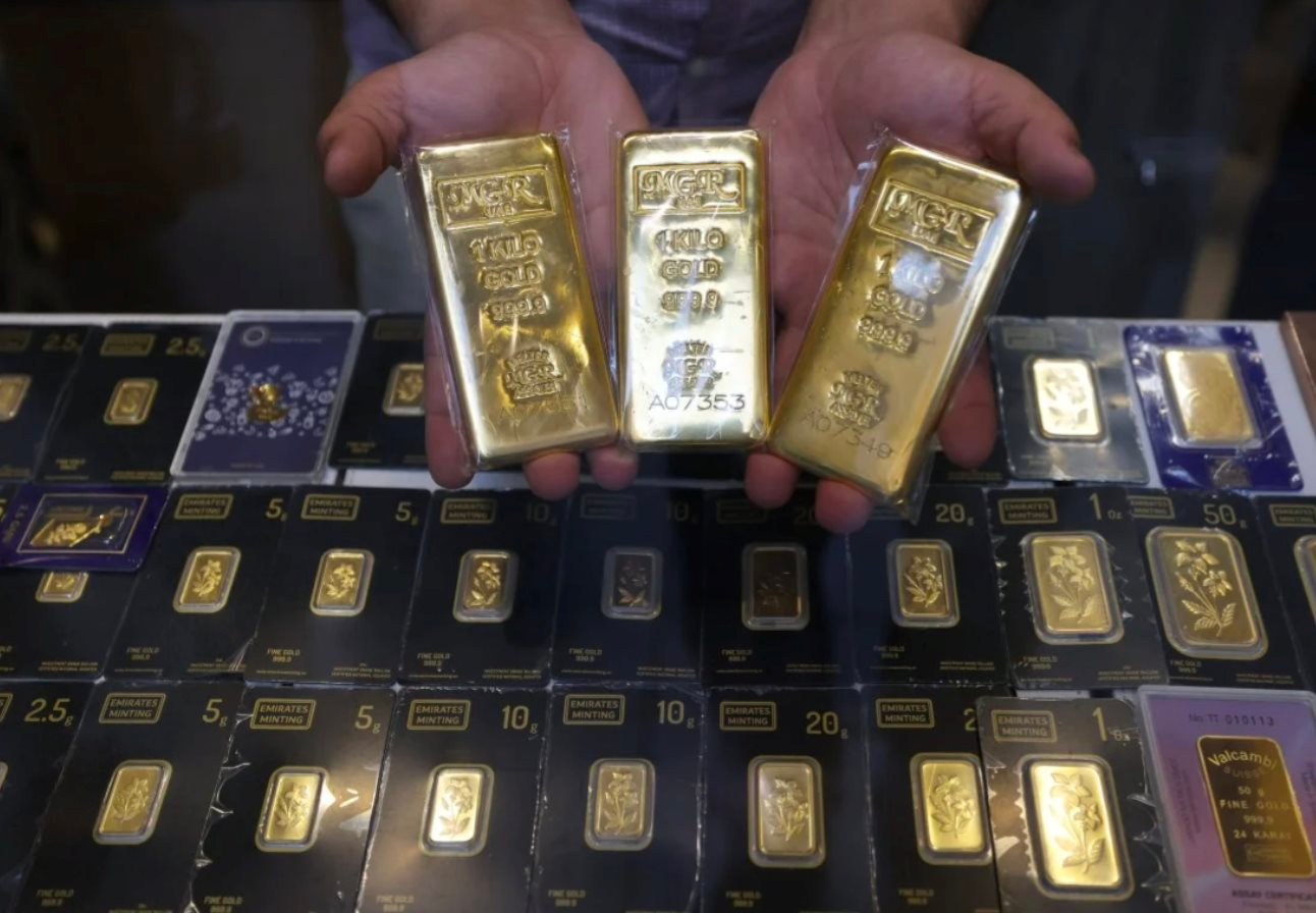 Hé lộ lý do một quốc gia BRICS giữ hơn 2.300 tấn vàng trong kho, không phải để phi đô la hoá