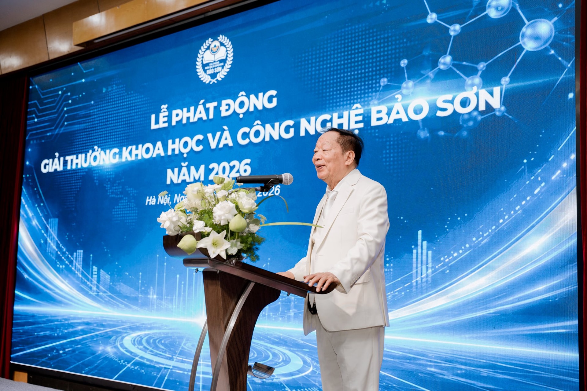 Vị đại gia 81 tuổi đem 500 tỷ gửi tiết kiệm, tiền lãi để chi thưởng cho các nhà khoa học Việt Nam: Sở hữu cơ ngơi hàng nghìn tỷ, xây khách sạn 4 sao tại Hà Nội