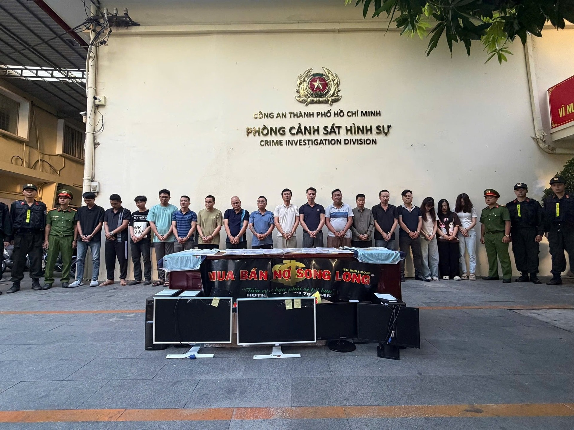 Khởi tố, bắt tạm giam một loạt lãnh đạo, giám đốc doanh nghiệp 