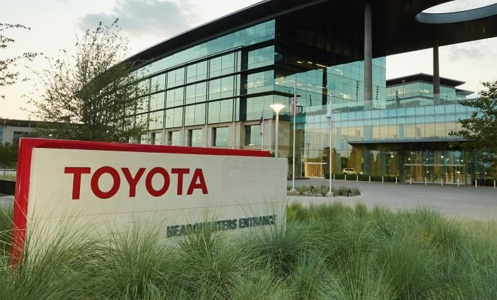 Vị thế tập đoàn giá trị nhất Nhật Bản của Toyota vừa bị soán ngôi lần đầu tiên sau 20 năm
