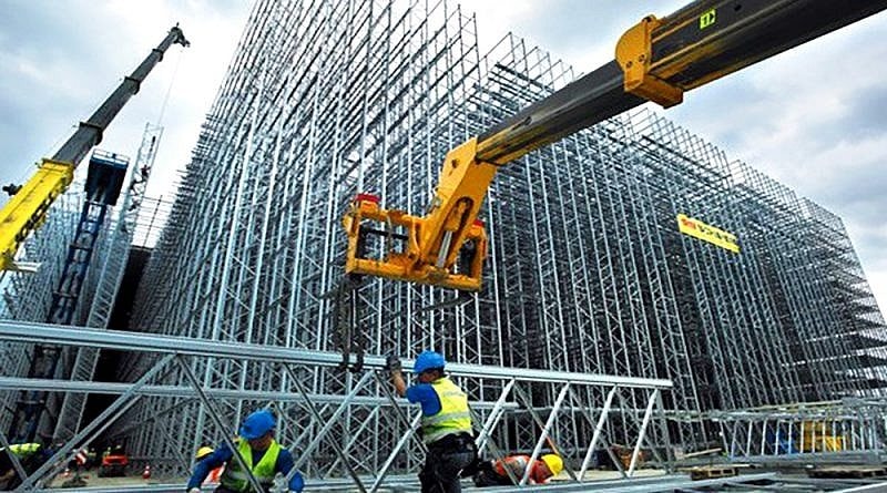 Giữa lúc cổ phiếu tăng nóng, lãnh đạo doanh nghiệp bất ngờ từ nhiệm sau 1 tháng nhậm chức