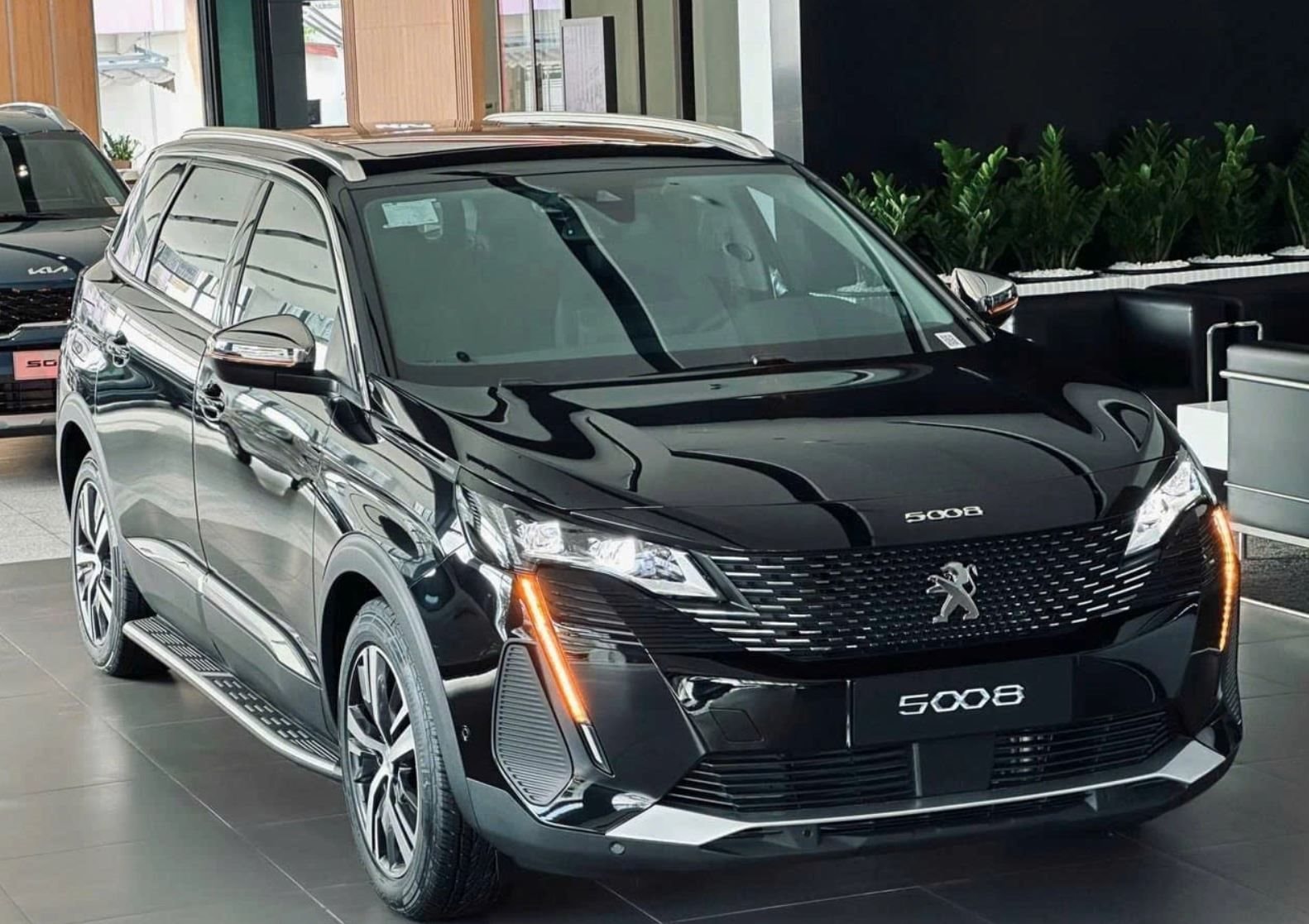 Chủ xe PEUGEOT chú ý, Hà Nội phát hiện hơn 800 phụ tùng ô tô nghi giả nhãn hiệu