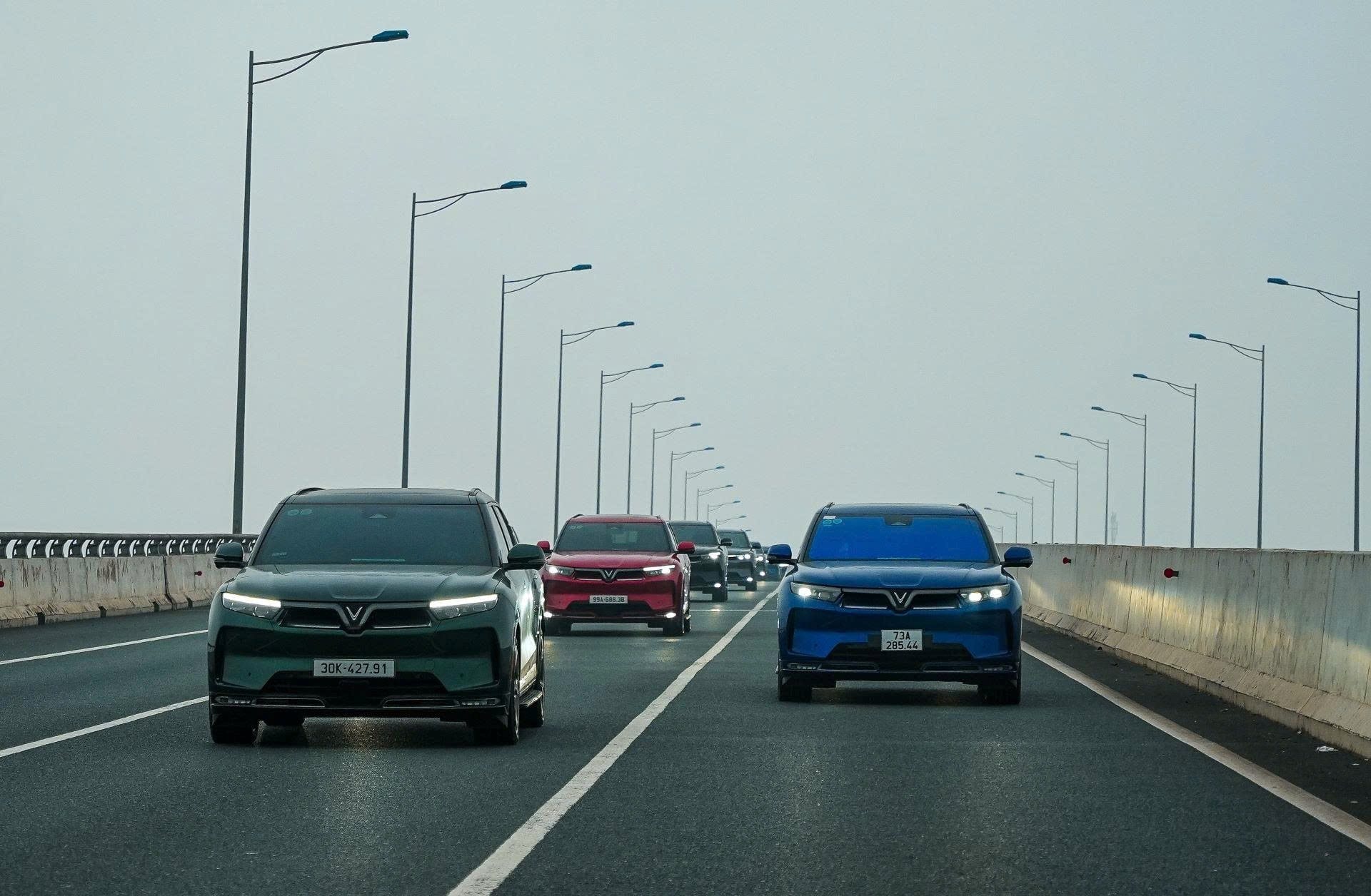 Chuyên gia lý giải vì sao Vingroup quyết đầu tư xe điện, Viettel bắt tay FPT làm chip và loạt DN Việt lao vào sân chơi khó nhất thế giới?