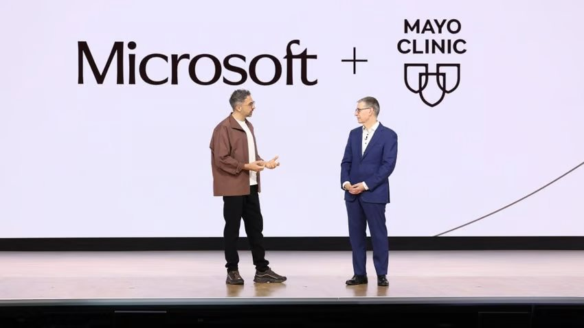 Microsoft “bắt tay” gã khổng lồ y tế: Kỷ nguyên bác sĩ AI chính thức bắt đầu?