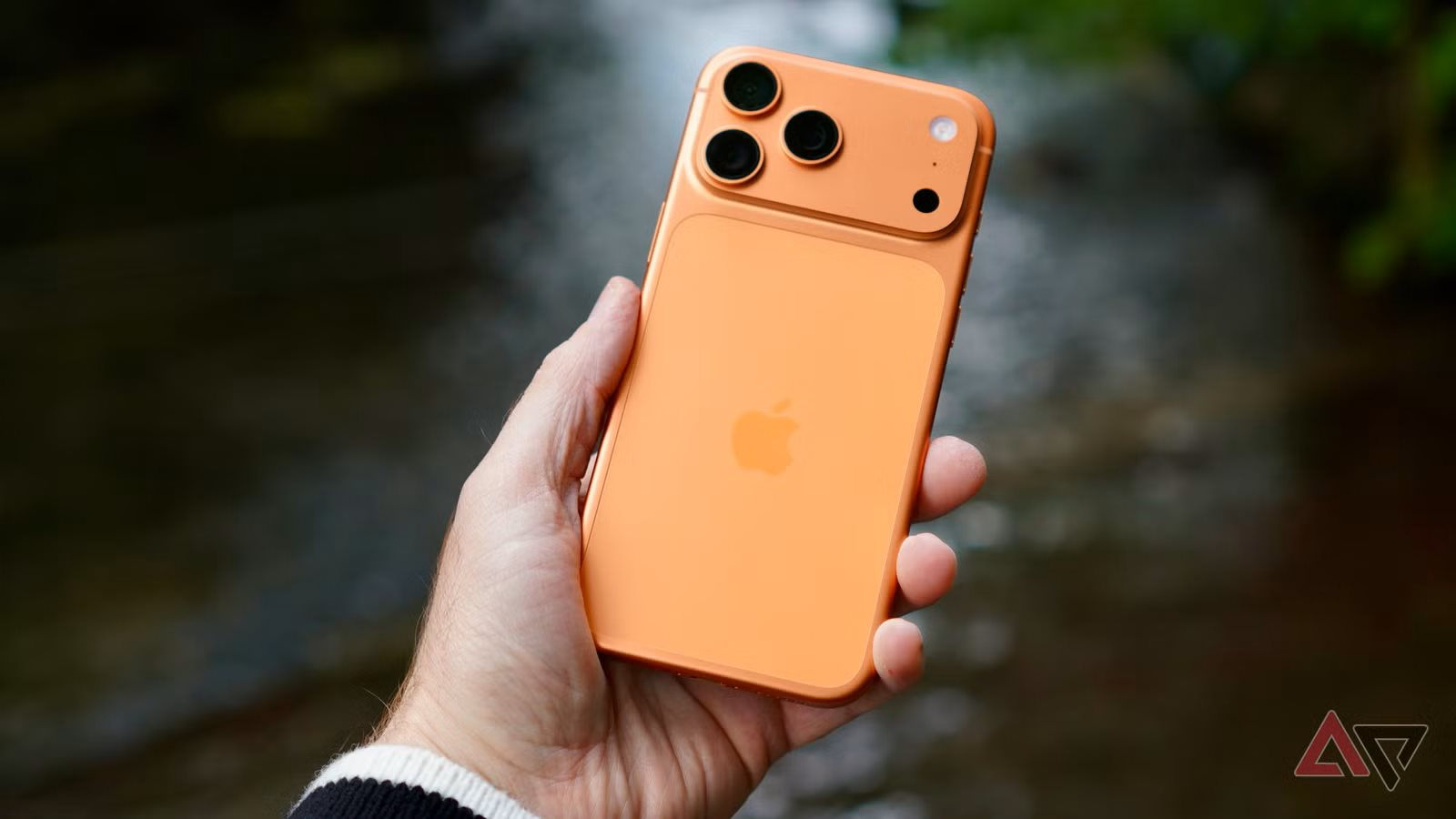 iphone-17-pro-max-hand-hero.png
