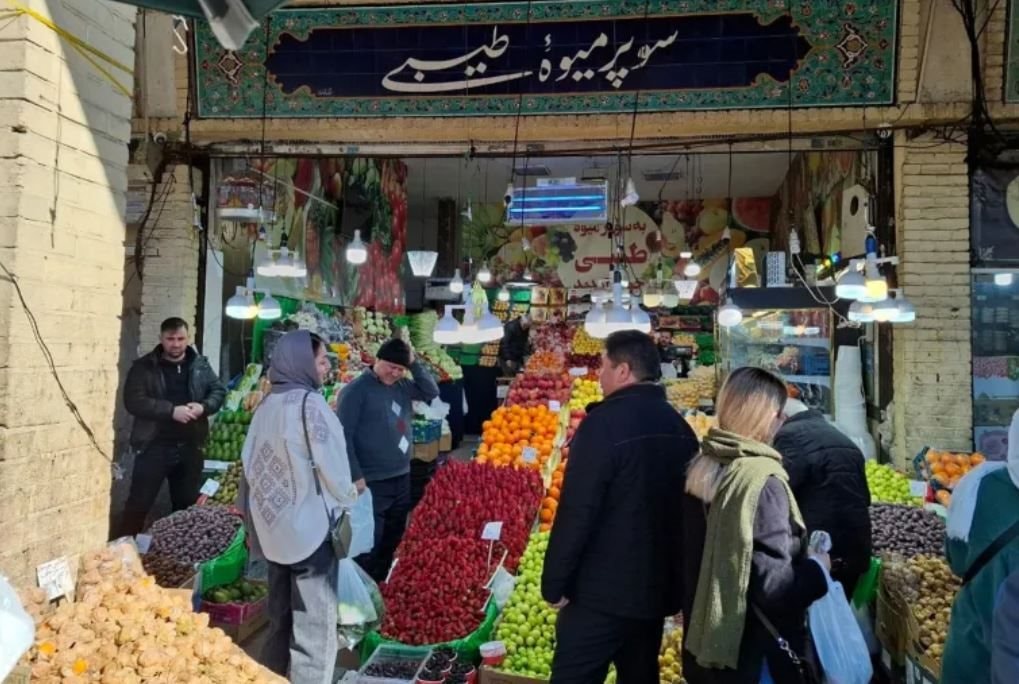 “Thịt đỏ trở thành giấc mơ”: Lạm phát ở Iran chạm mức cao nhất kể từ Thế chiến II