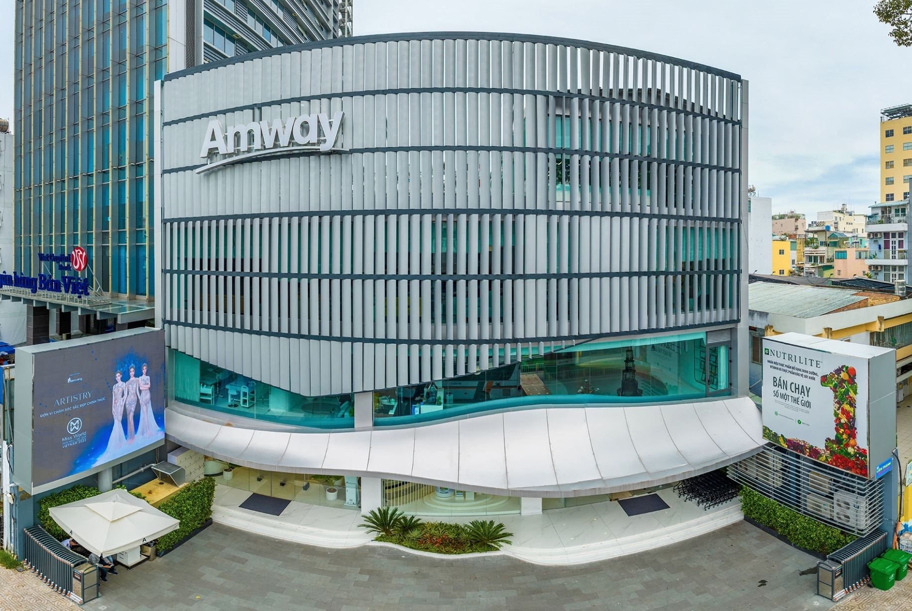 Ông lớn đa cấp Amway Việt Nam bị phạt 410 triệu đồng