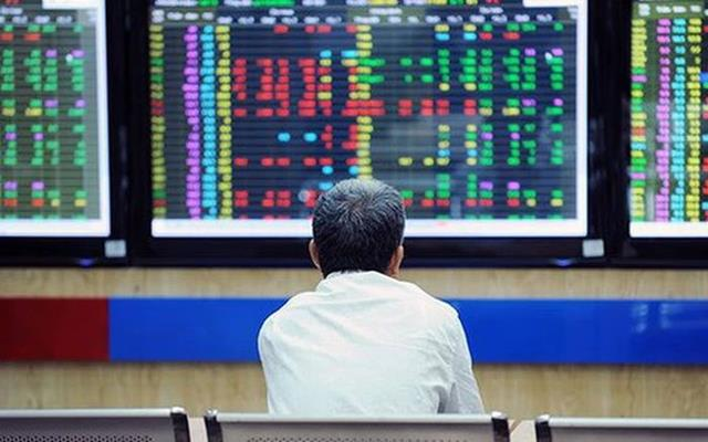 Góc nhìn chuyên gia: VN-Index vẫn khả năng nhúng dưới 1.800 điểm, 3 nhóm cổ phiếu có thể hút tiền trong nhịp tới