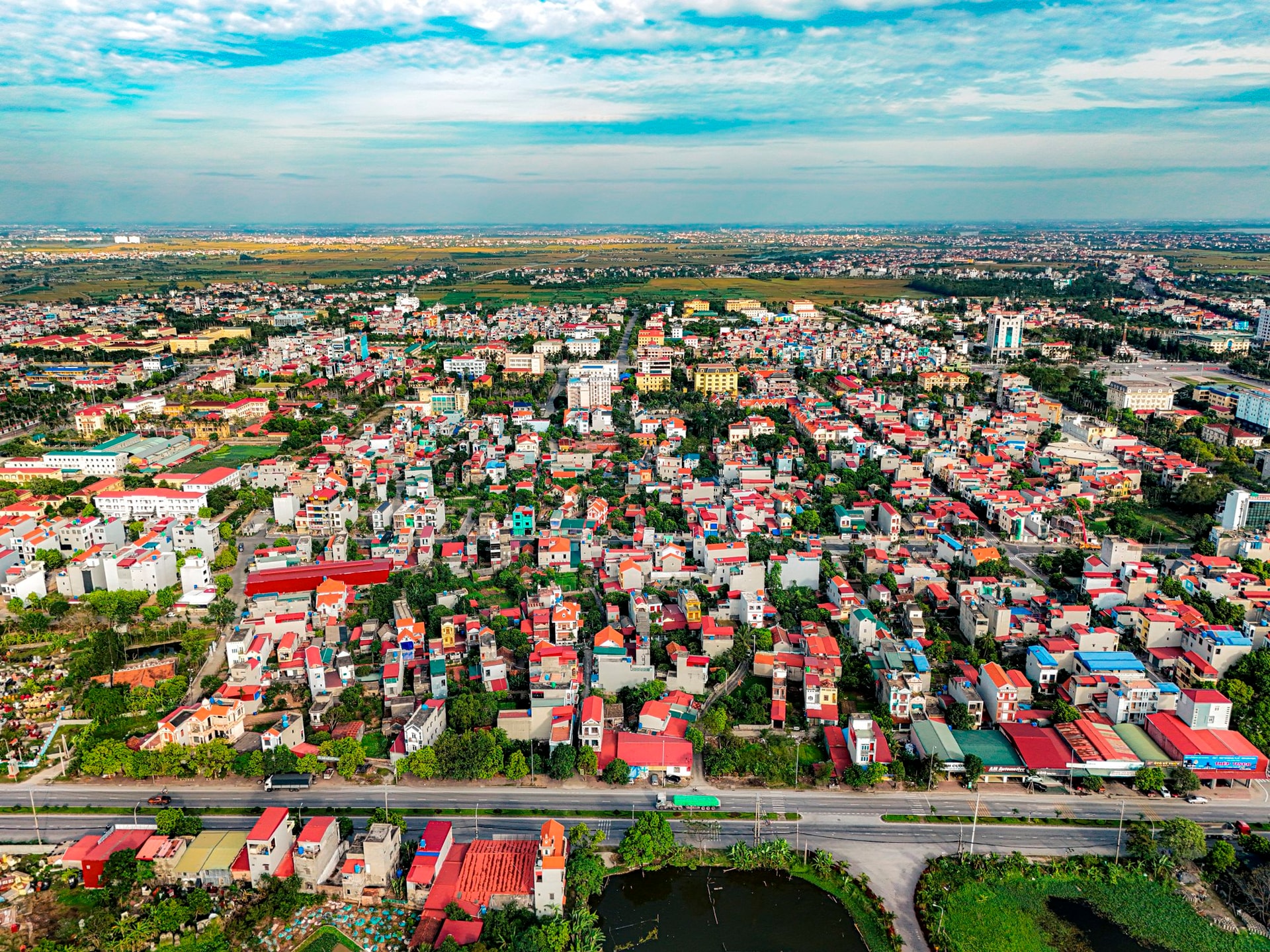 Tỉnh đang xây siêu sân vận động 60.000 chỗ lớn thứ 2 cả nước đang tìm chủ đầu tư cho một dự án mới cạnh loạt đại đô thị của Vinhomes, Ecopark, Sunshine Group
