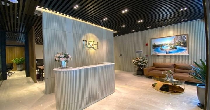 Tập đoàn R&H của Chủ tịch Trần Hoàng Quý lại bị xử phạt, “gánh nặng” 5.000 tỷ đồng trái phiếu cận kề đáo hạn