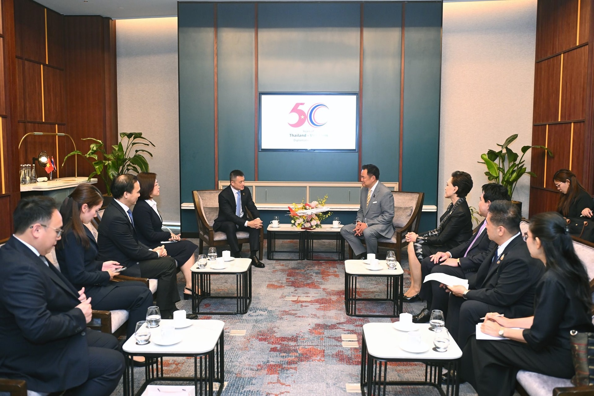 thu-tuong-thai-lan-gap-go-lanh-dao-sun-group-1-.jpg