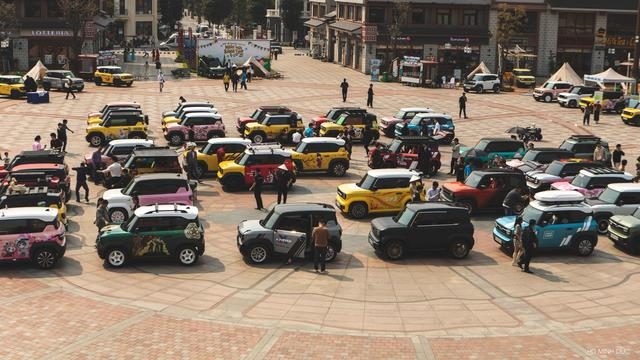 Chưa từng có trong lịch sử: Hãng xe điện VN vừa lập kỷ lục mới
