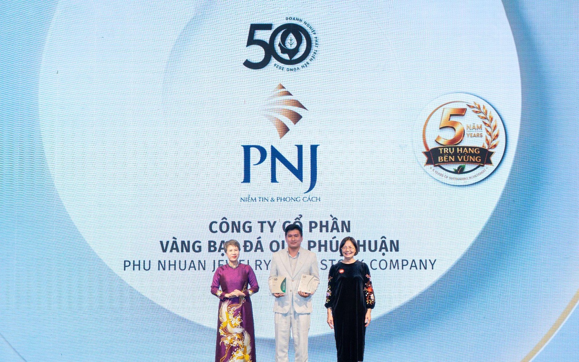 PNJ ba lần lập "hat-trick" ESG tại top 50 CSA