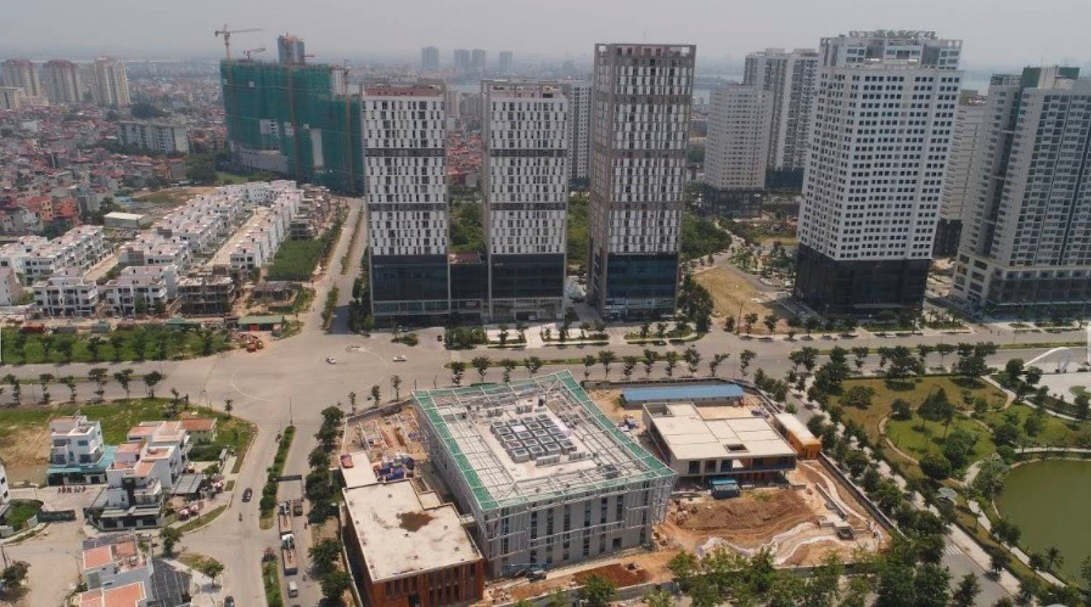 Phía Tây chiếm 76% nguồn cung tương lai: Tòa nhà văn phòng cũ tại Hà Nội buộc phải “thay áo”