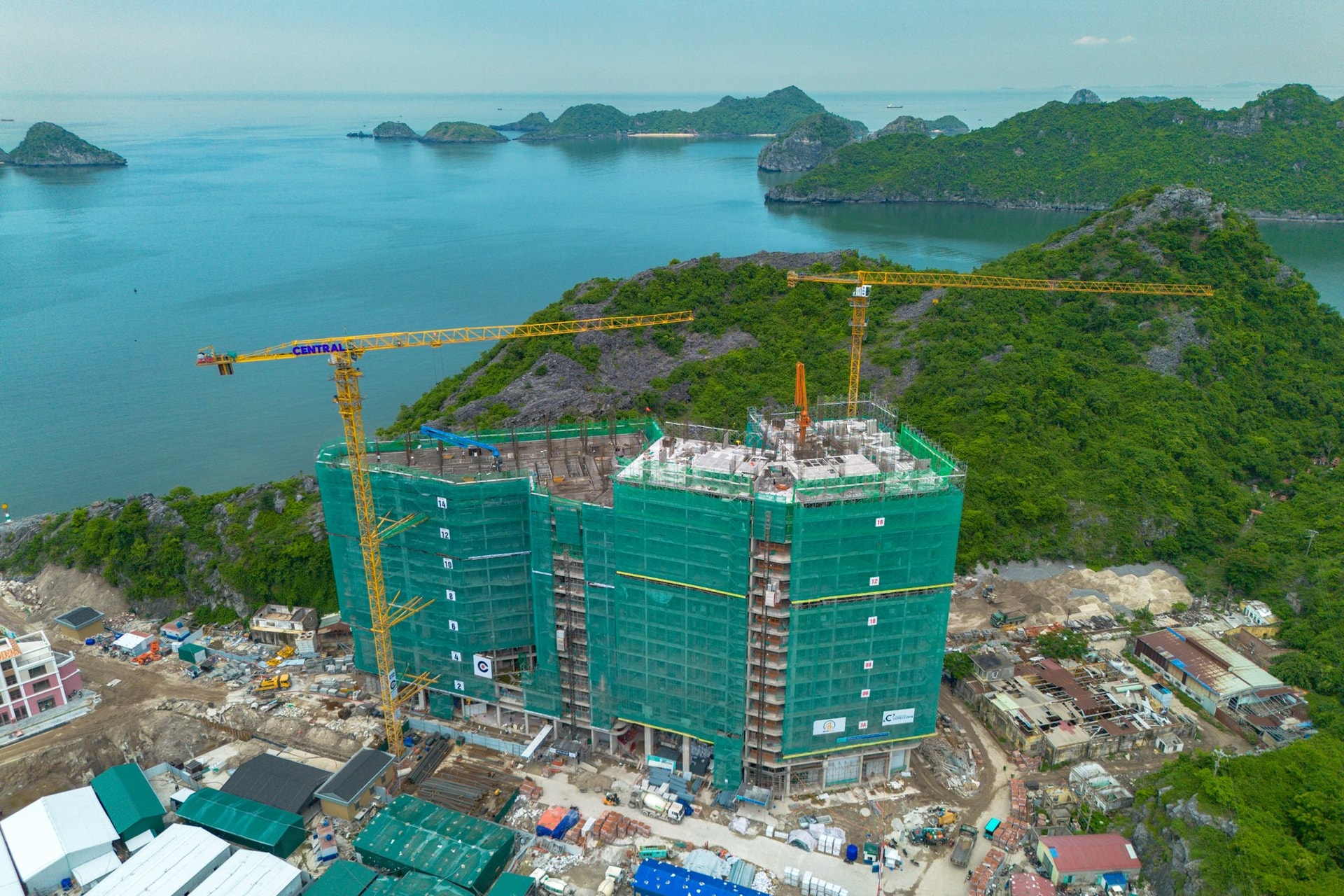 xanh-island-cat-ba9.jpg