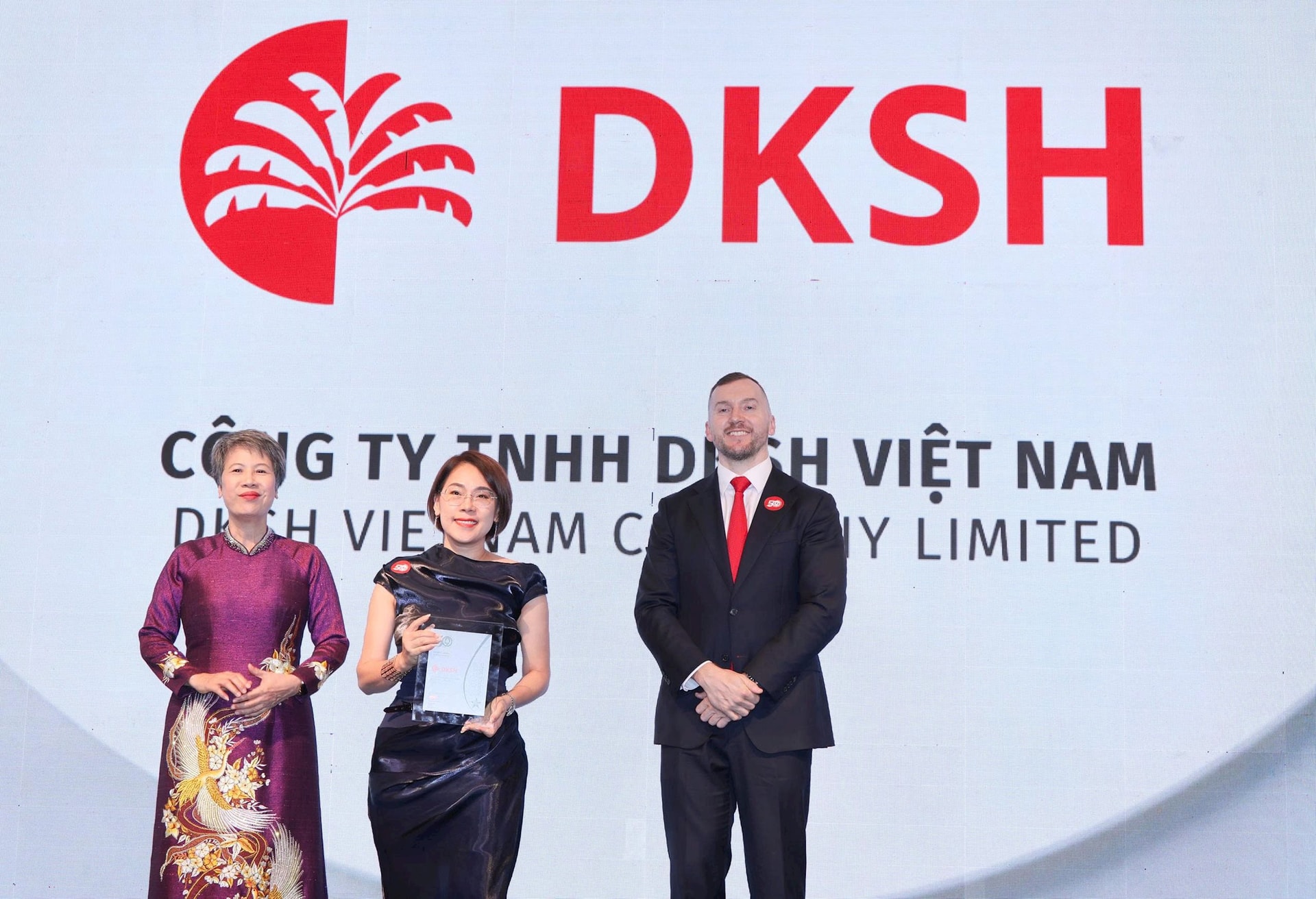 dksh_top-50-csa.jpg