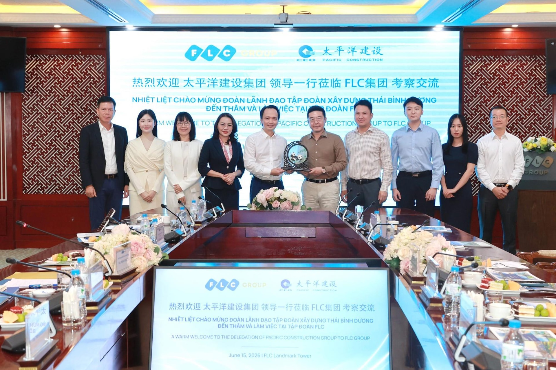 Phát hiện Tập đoàn Trung Quốc hợp tác với cả tỷ phú Phạm Nhật Vượng và ông Trịnh Văn Quyết