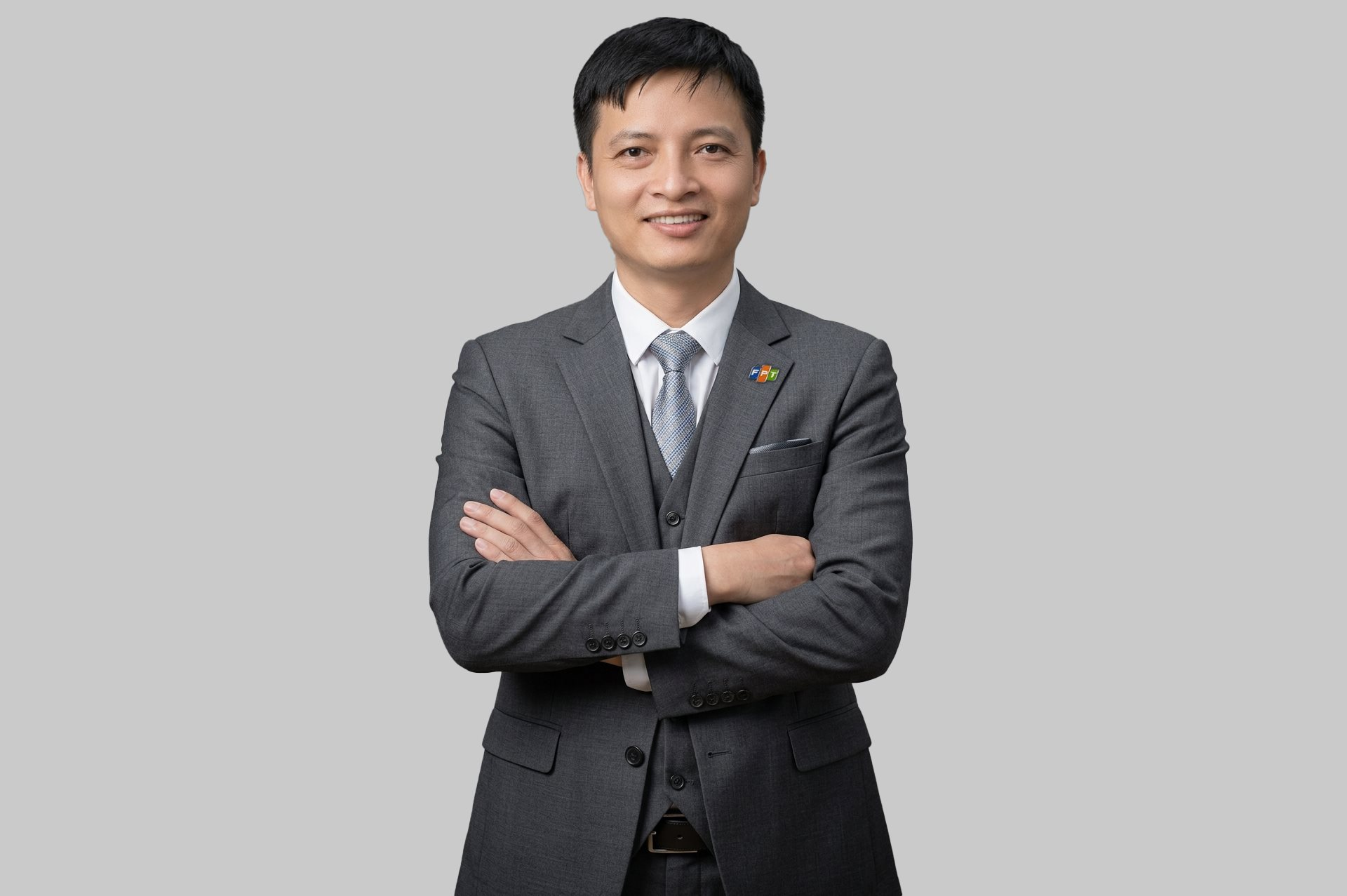 ts.-hoang-thanh-tung.png