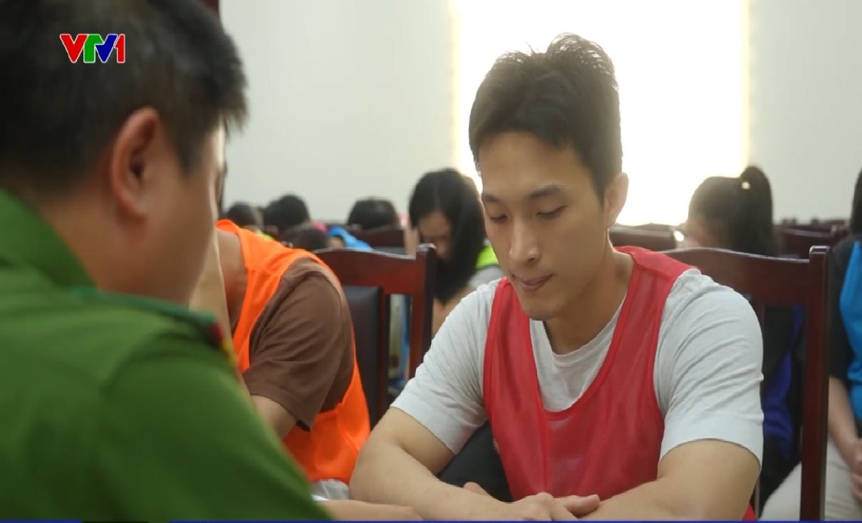 1(2).png