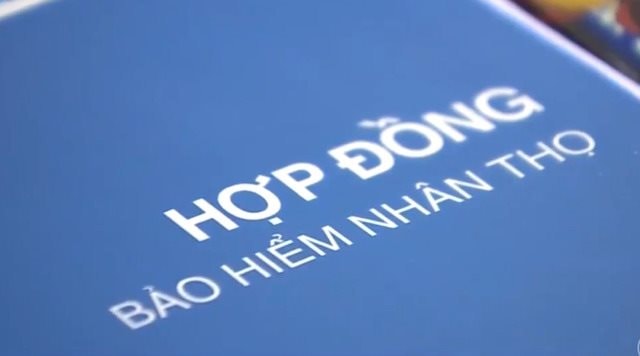 Đóng phí bảo hiểm đủ 15 năm, tưởng được bảo vệ đến 99 tuổi, cụ bà ngỡ ngàng khi tư vấn viên thông báo: "Hợp đồng đã vô hiệu"
