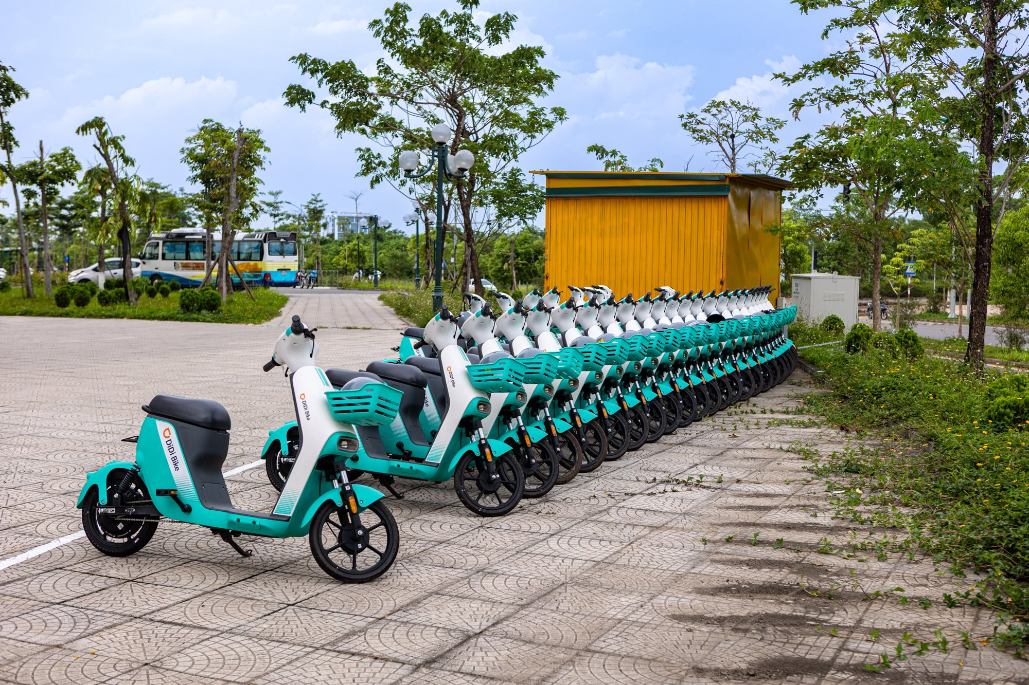 dai-hoc-quoc-gia-ha-noi-tai-hoa-lac15.jpg