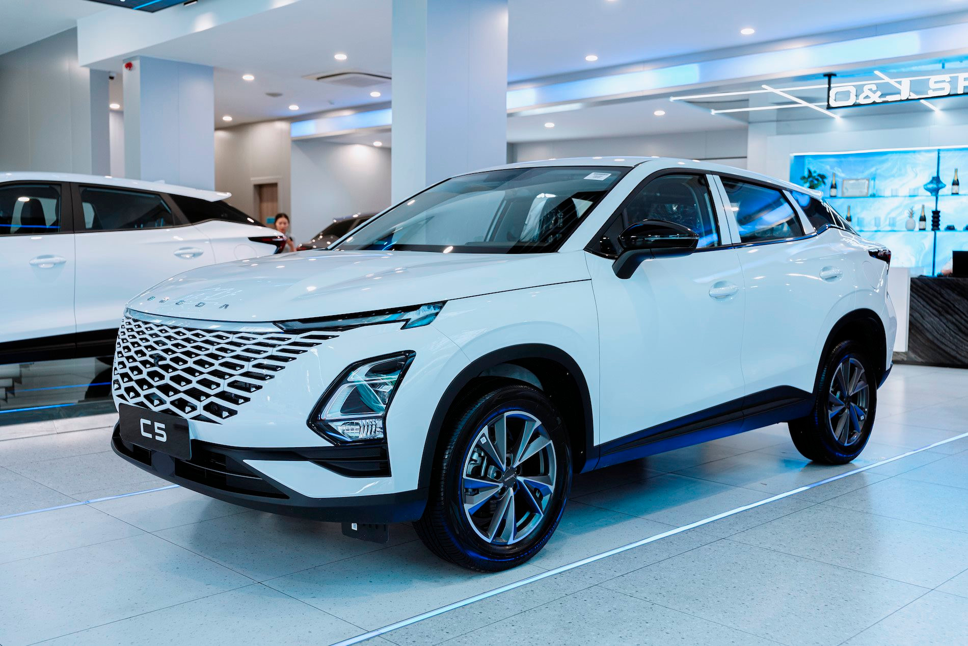 SUV cỡ B Omoda C5 thêm phiên bản Sport, giá dưới 500 triệu sau khuyến mại