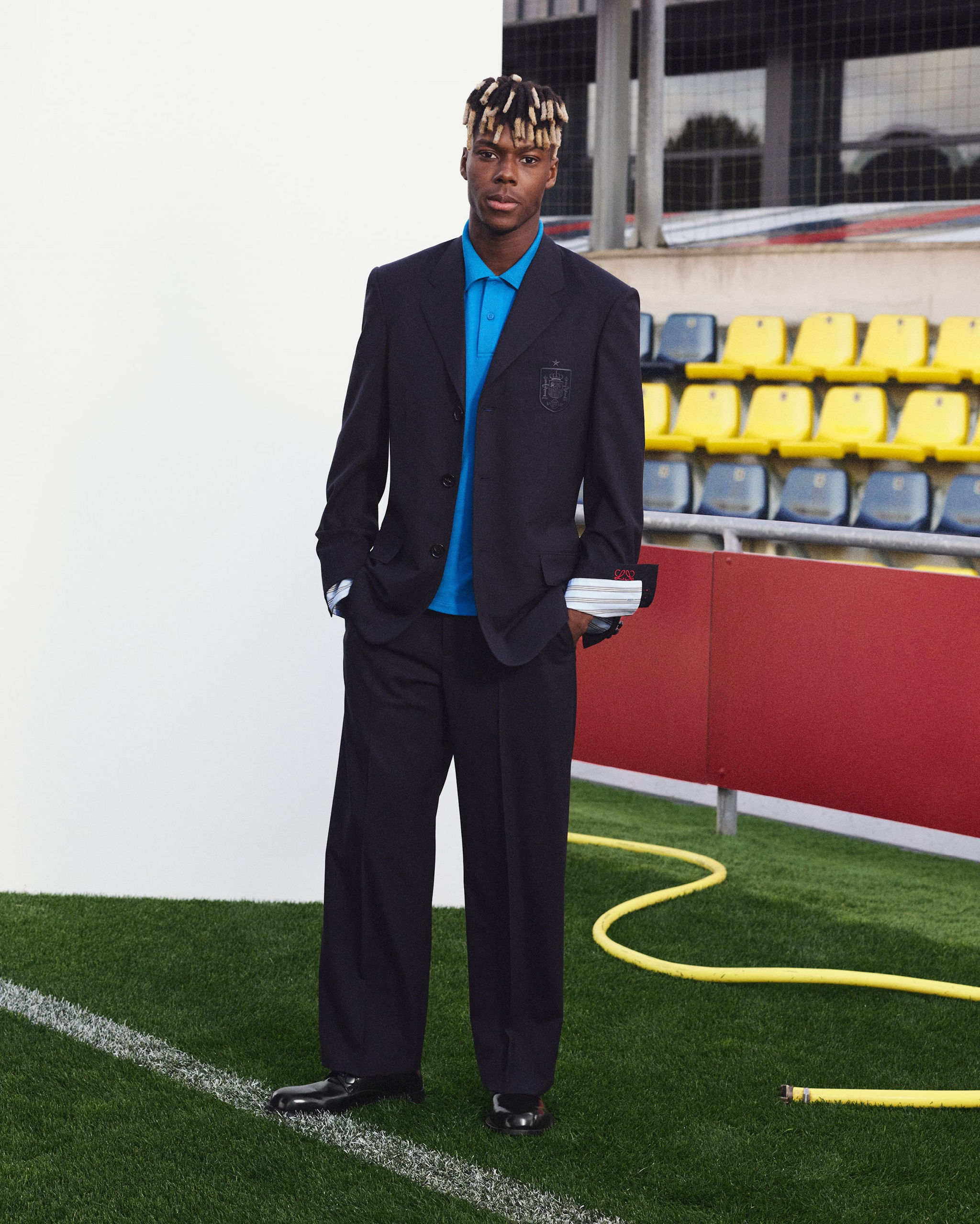 loewe-2026-spanish-national-football-team-nico-williams-1.jpg