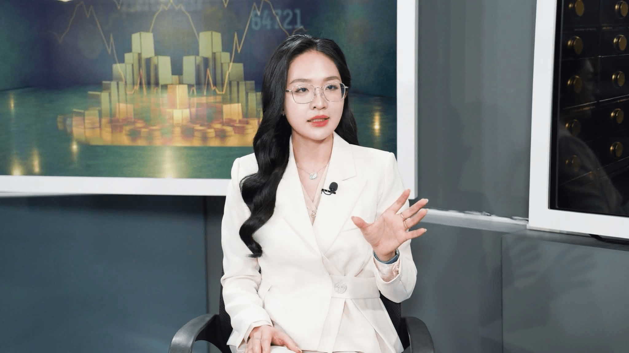 Lãi suất cao kéo dài, chuyên gia Chứng khoán Smart Invest chỉ cách quản lý tài sản trong thời kỳ “tiền đắt”