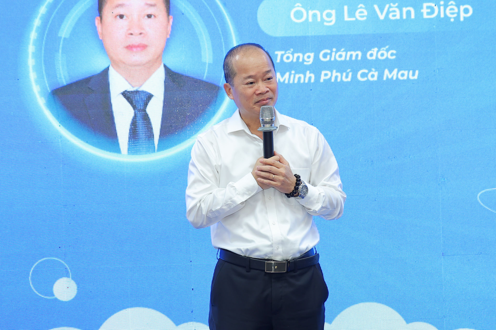 ong-le-van-diep-tong-giam-doc-tap-doan-thuy-san-minh-phu-phat-bieu-khai-mac-vong-chung-ket-cuoc-thi.jpg