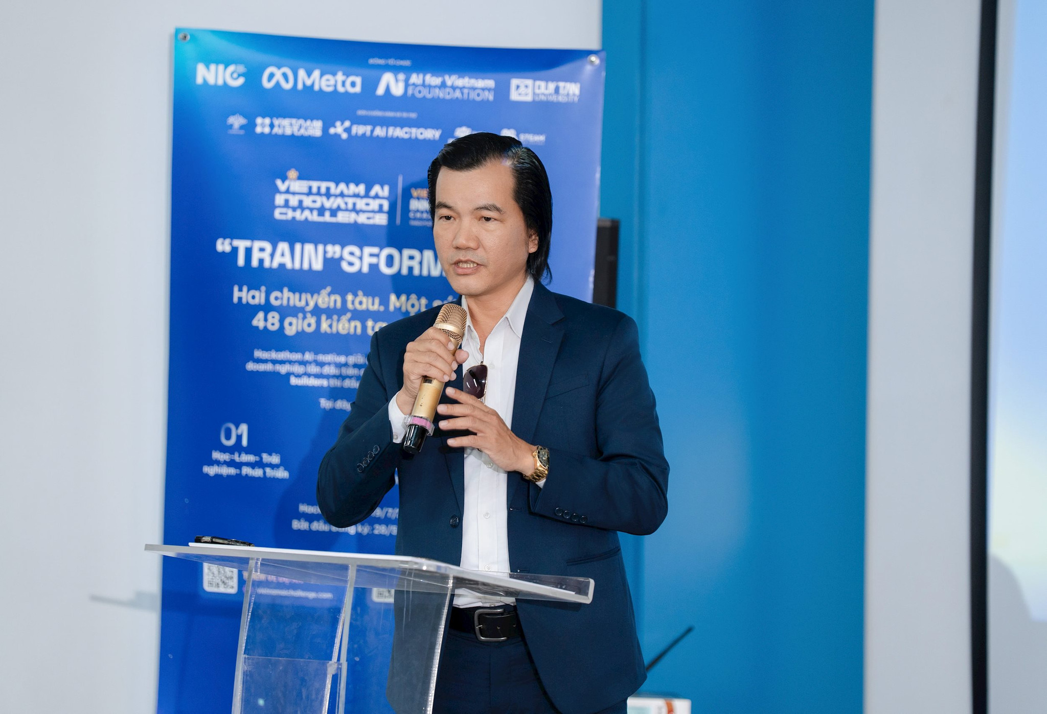 pgs-nhu-duy-tan.jpg