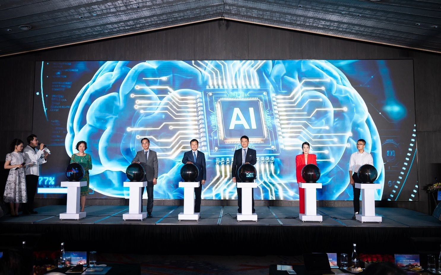 Techcombank tiếp tục đồng tổ chức và tài trợ độc quyền “AI Thực Chiến” mùa 2