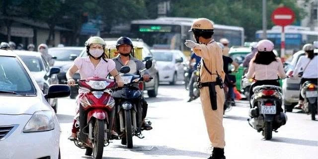 Công an phát thông báo liên quan đến mức phạt vi phạm giao thông lên tới 100 triệu đồng