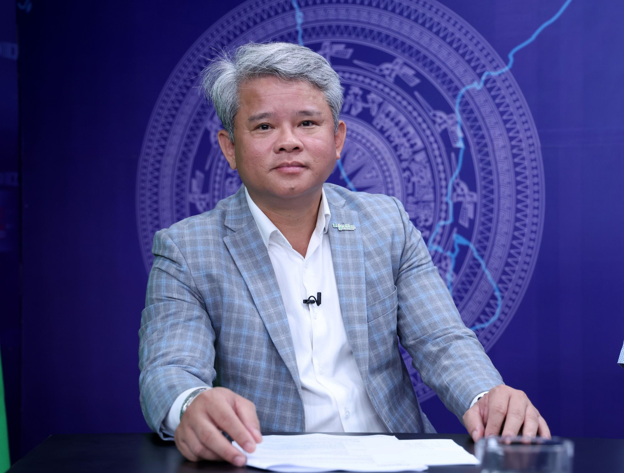 ong-dang-nguyen-ngu-1782097354491838047102.jpg