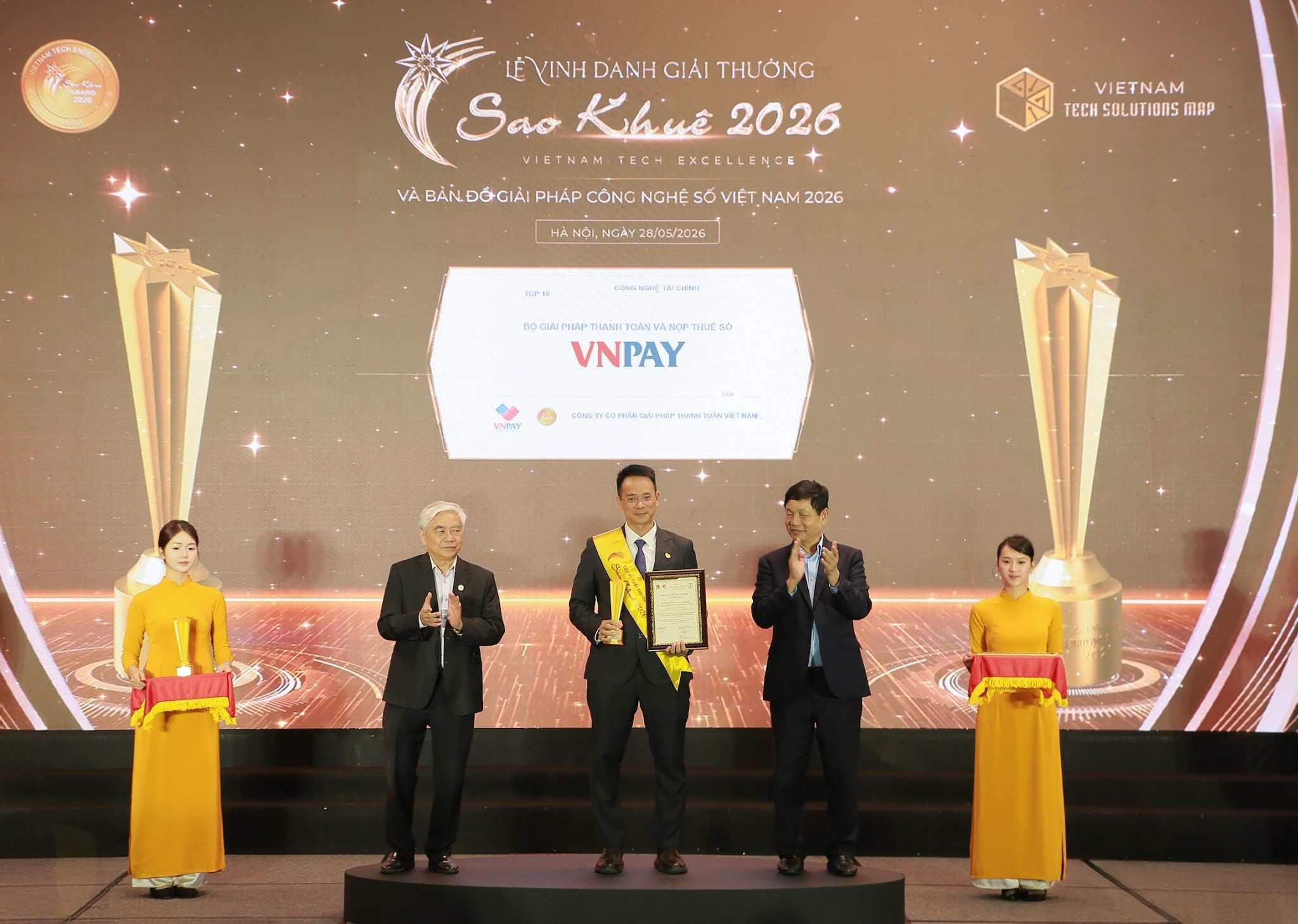 Giải pháp Thanh toán và Nộp thuế số của VNPAY vượt 300 đề cử, được vinh danh tại Sao Khuê 2026