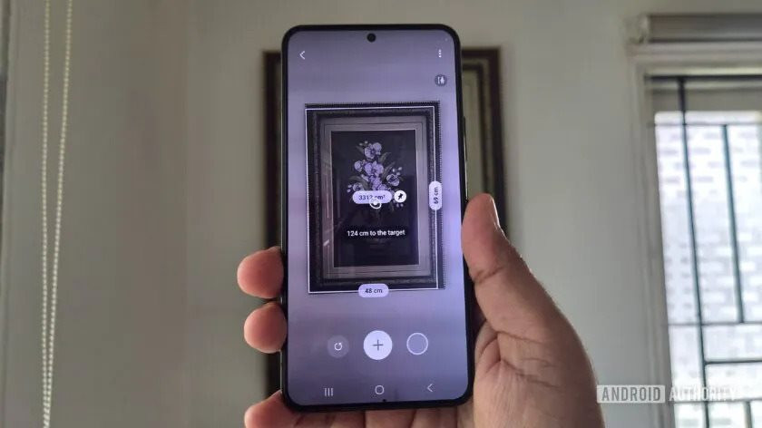 a-samsung-phone-in-hand-showing-quick-measure-app-840w-472h.jpg.jpg