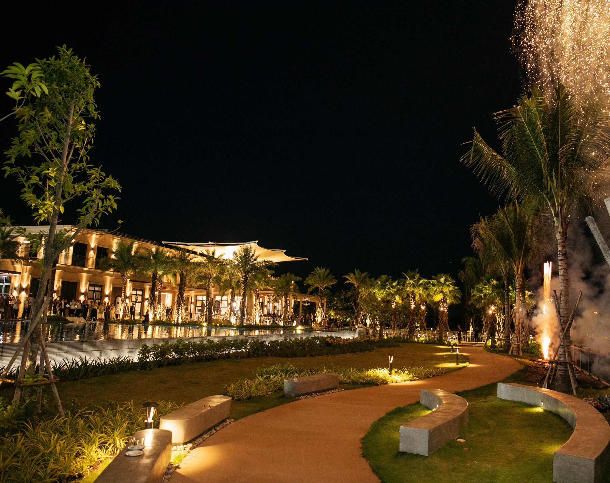 khung-canh-elyse-marina-club-ve-dem.jpg