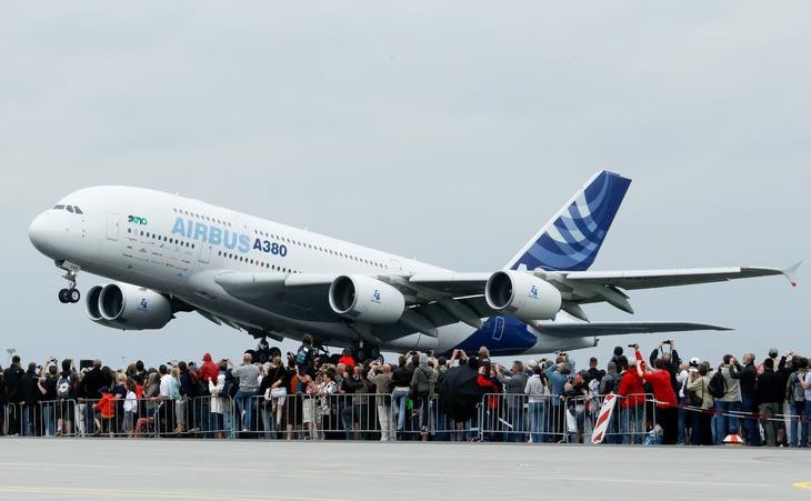 Phát hiện vết nứt bất thường trong cánh, hơn chục "gã khổng lồ" của bầu trời Airbus A380 bị kiểm tra khẩn cấp
