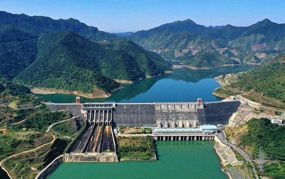 Hồ thủy điện lớn nhất Đông Nam Á tại Việt Nam sắp trở thành Khu du lịch quốc gia, mục tiêu đón hơn 1 triệu lượt khách/năm
