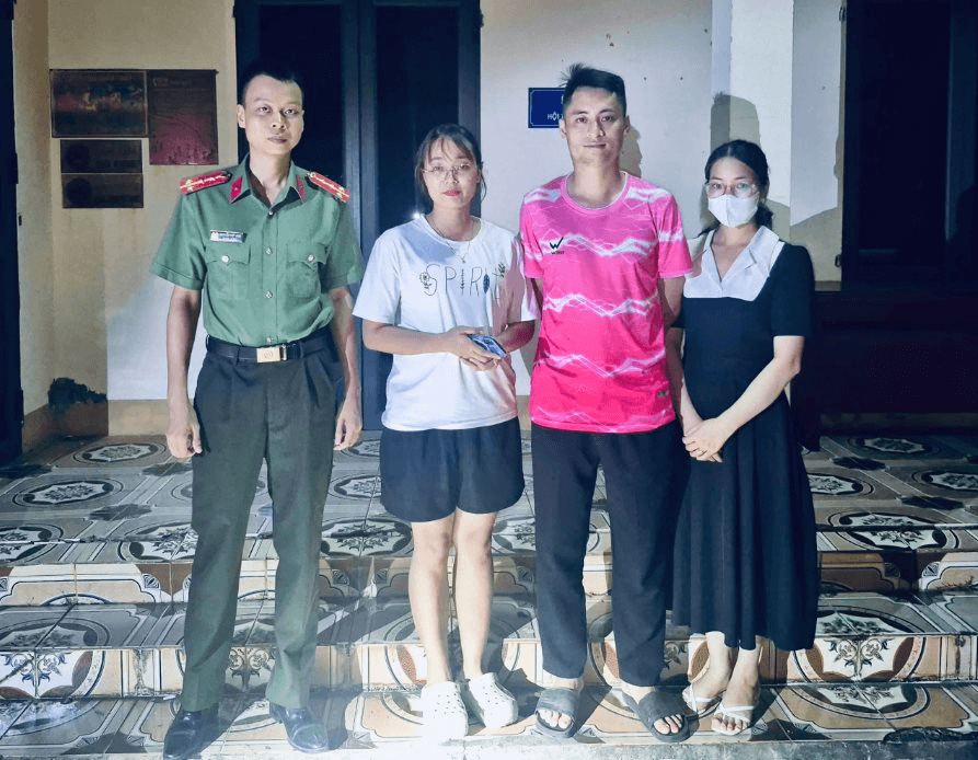 Công an điều tra số tiền 144 triệu đồng chuyển từ tài khoản của Lê Minh Tuấn lúc 23h đêm