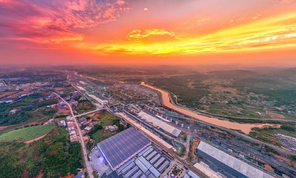 Vì sao sau hơn 700 năm, Trung Quốc lại chi 10 tỷ USD đào một con kênh dài 134 km ngay sát Việt Nam?
