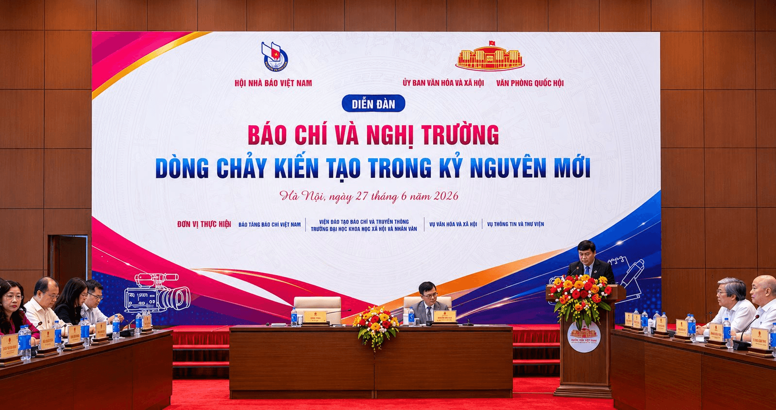 Báo chí và Nghị trường: Cầu nối thông tin quan trọng trong kỷ nguyên số