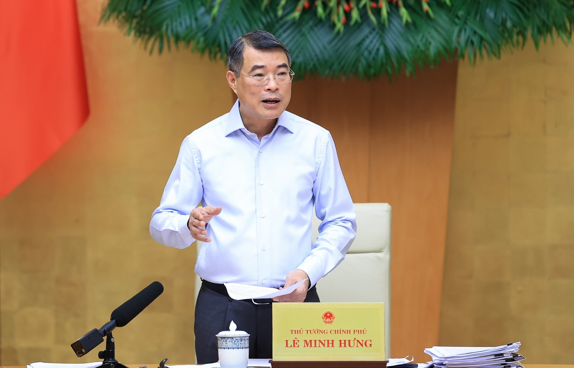 Không đẩy khó khăn cho người dân, doanh nghiệp khi làm luật