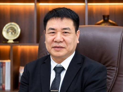 Phó Chủ tịch 1 công ty địa ốc liên tục gom thêm cổ phiếu để trở thành cổ đông lớn của hàng loạt công ty, giá trị vượt nghìn tỷ đồng