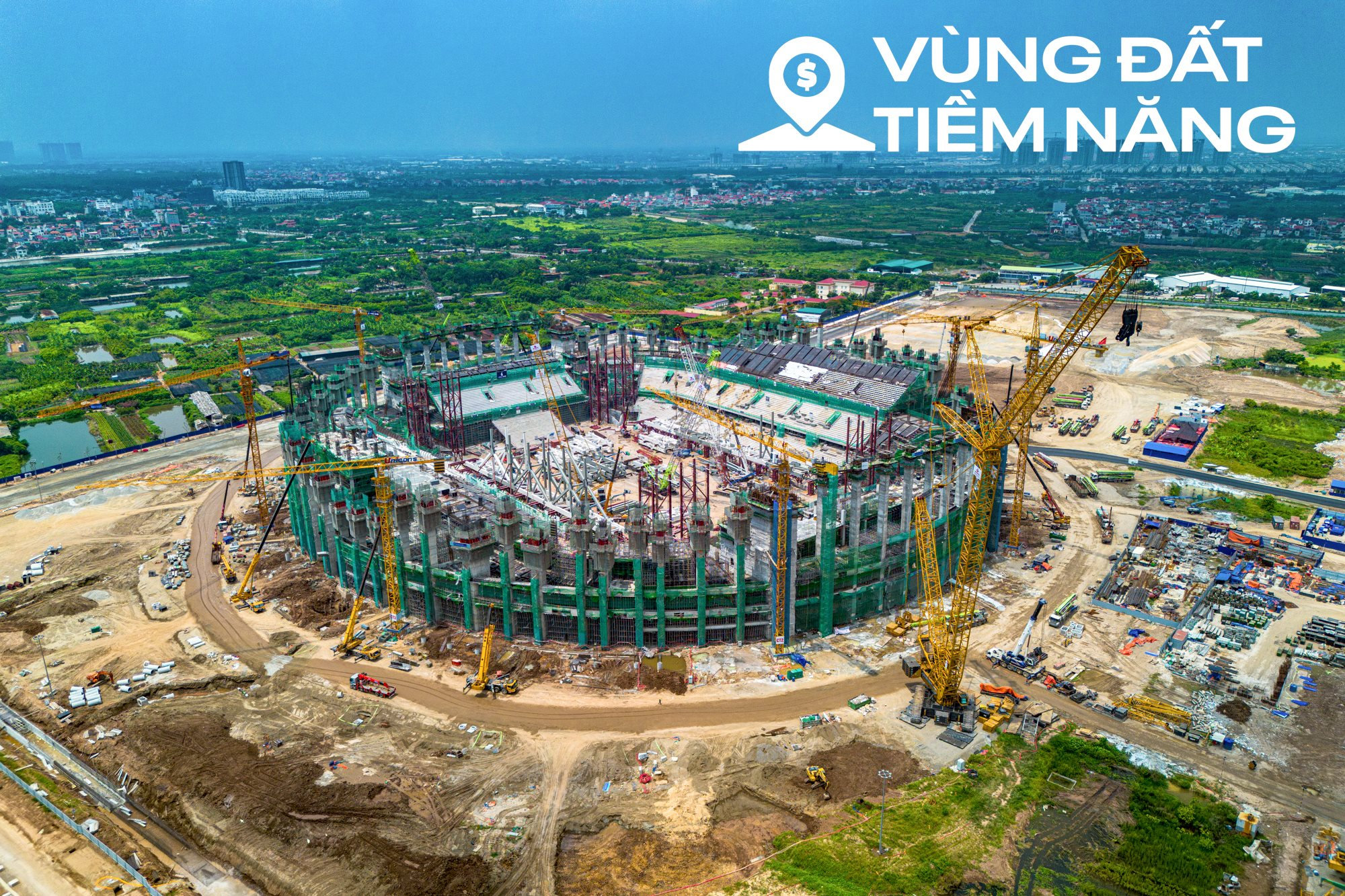 Bất ngờ tiến độ sân vận động lớn thứ hai Việt Nam sau 8 tháng khởi công: Khán đài dần lộ diện, sắp lắp mái vòm thép 8.600 tấn