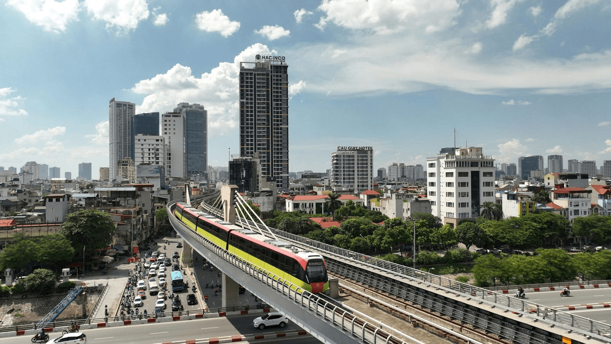 Sau cú hích 1,3 triệu tỷ đồng cho metro Hà Nội: TOD sẽ viết lại "cuộc chơi" bất động sản?